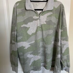 Women’s Half-Zip Camo Pullover Sweater - Green Gray